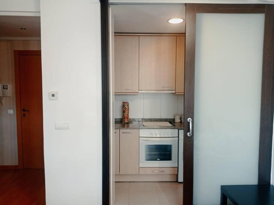 Acogedor Apartamento Con Piscina Y Garaje Apartment Huesca Bagian luar foto